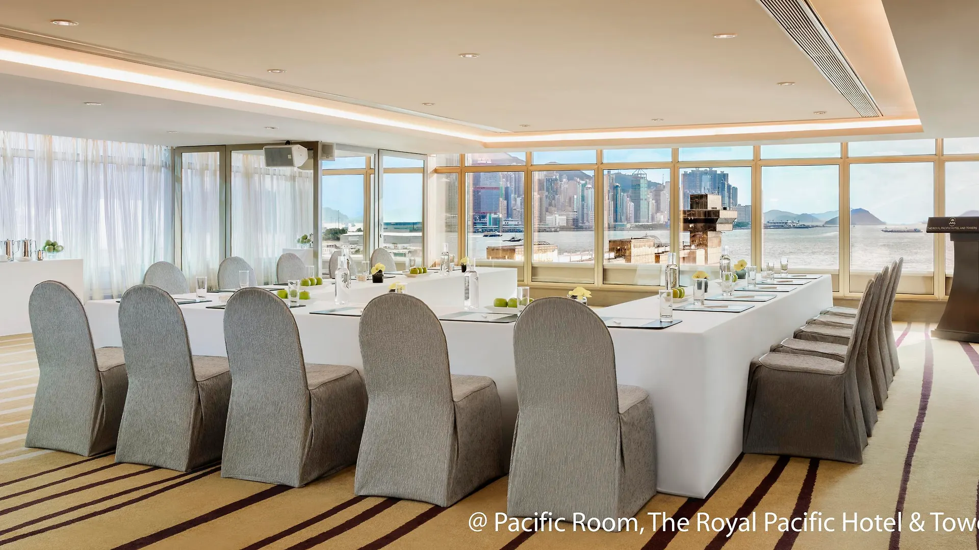 The Royal Pacific Hotel & Towers Hongkong
