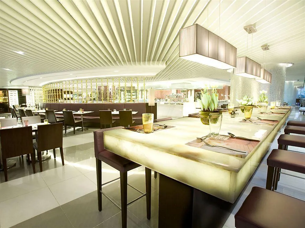 The Royal Pacific Hotel & Towers Hongkong