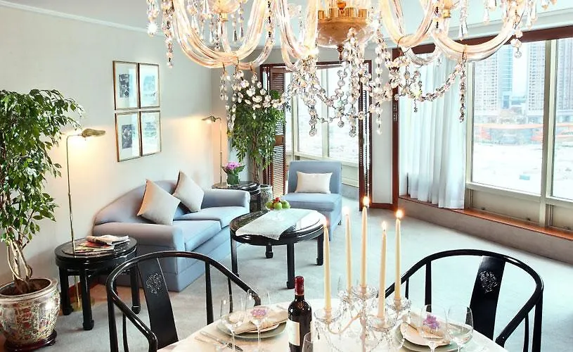 The Royal Pacific Hotel & Towers Hongkong 4*,  Chiny